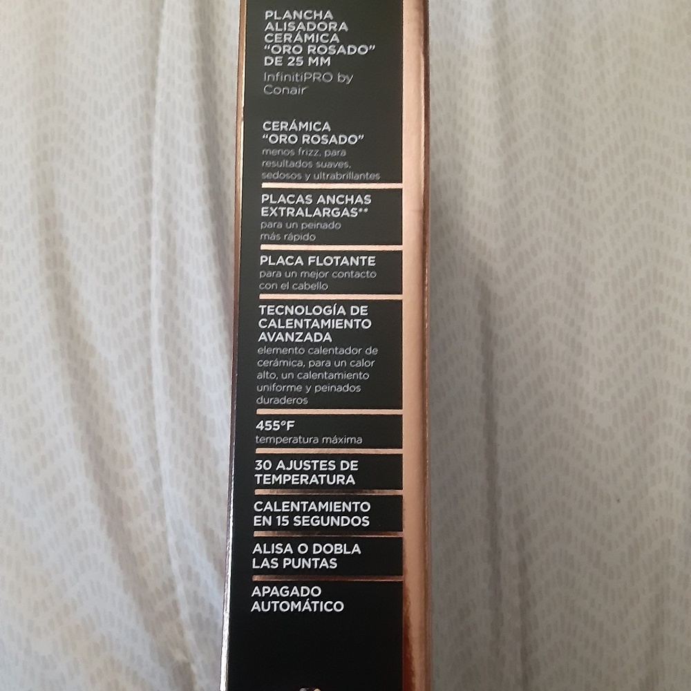 Ceramic flat iron - Picture 2 of 3